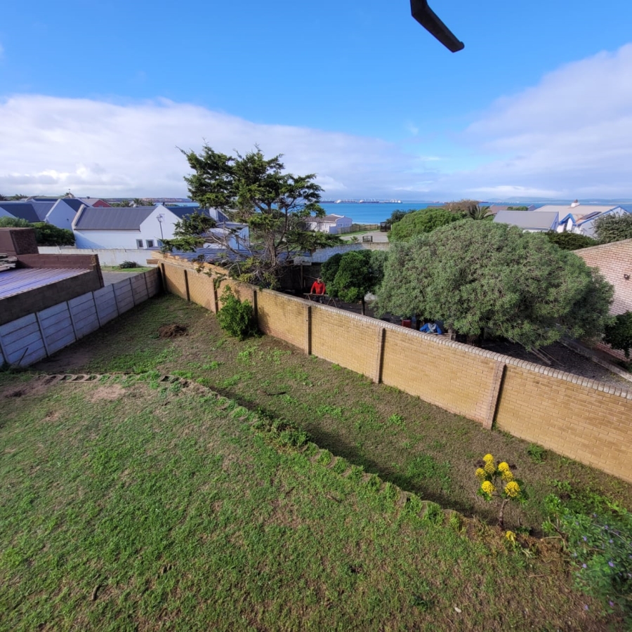 3 Bedroom Property for Sale in Bluewater Bay Western Cape